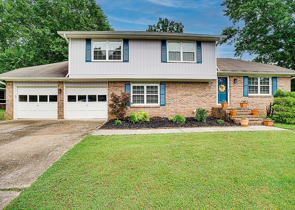 Front corner lot 