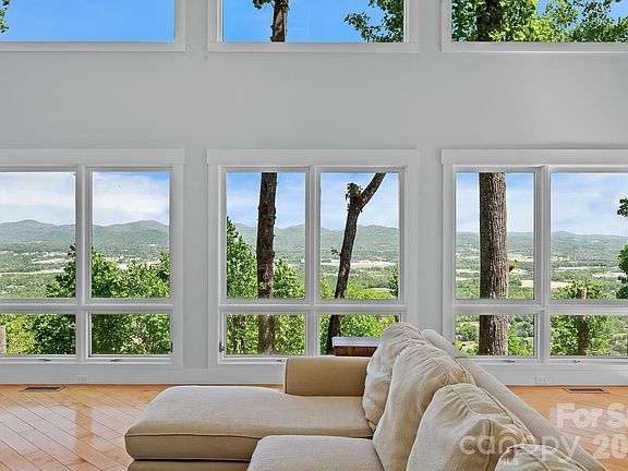 5th image of 115 Chestnut Ridge Rd