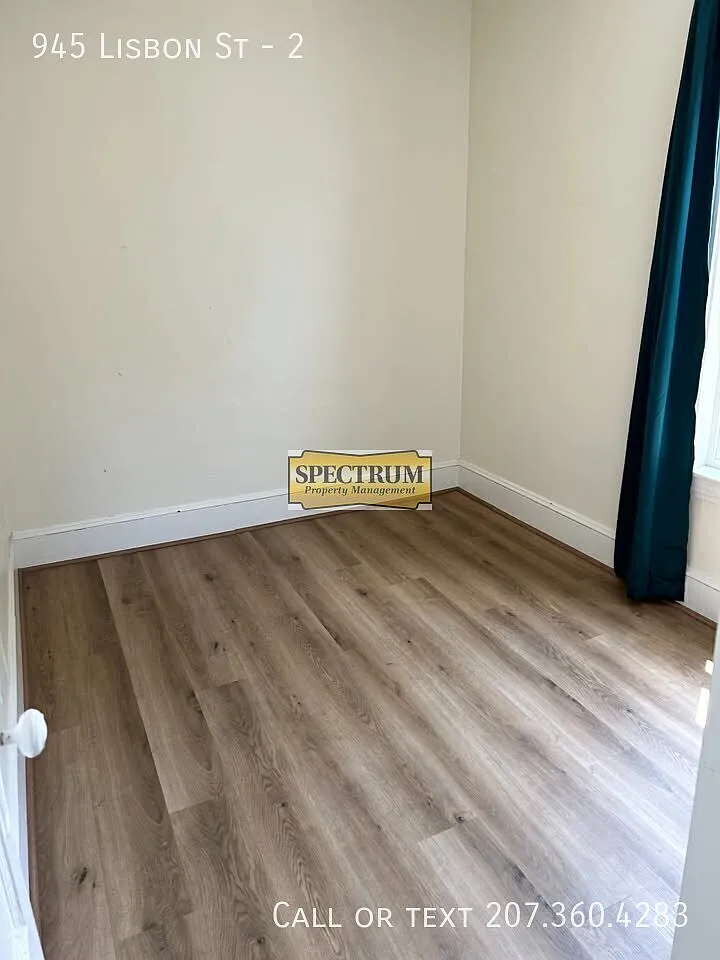 2 bed, $1,350 — Photo 3
