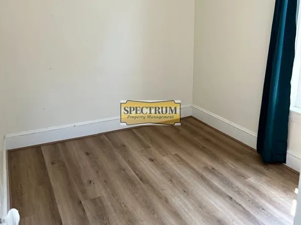 945 Lisbon St #2, Lewiston, ME 04240