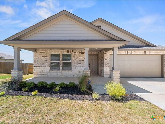 2nd image of 121 Ayla Marie Dr