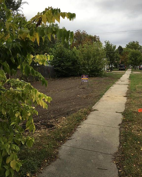 2nd image of 301 4th Ave NE