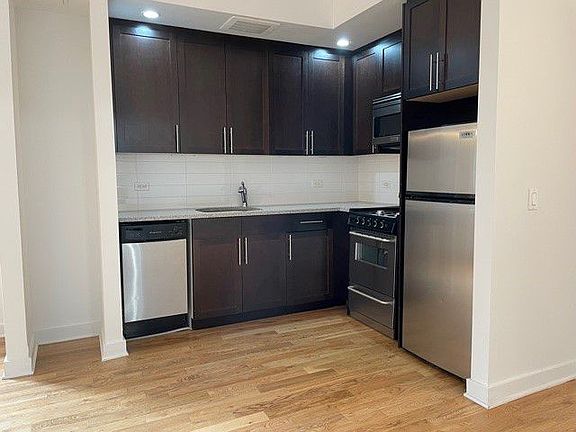 3rd image of 454 Manhattan Ave APT 5K