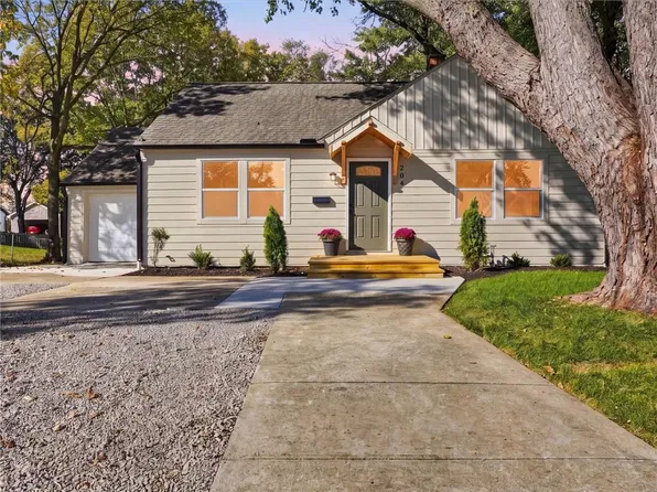 204 Westview Pl, Excelsior Springs, MO 64024
