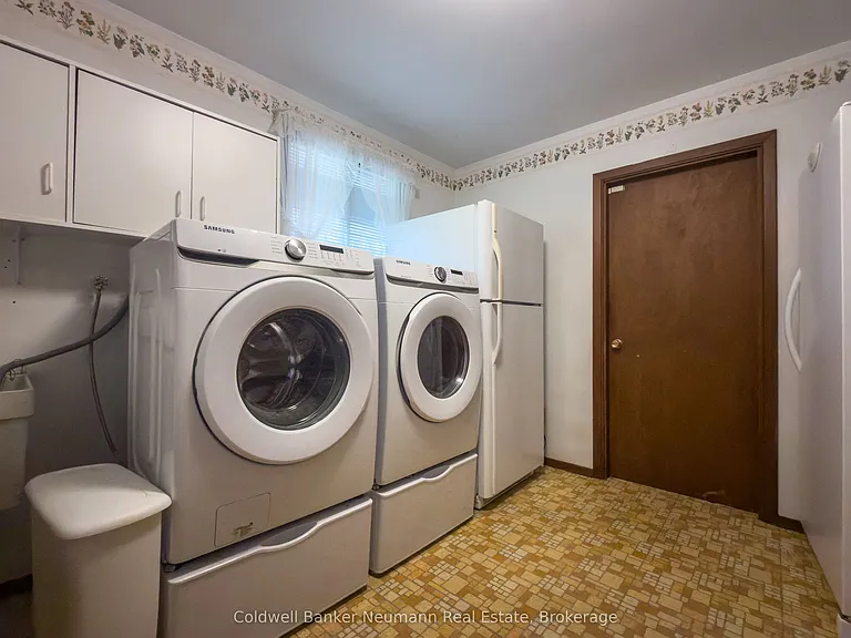 4711 Watson Rd S — Photo 17