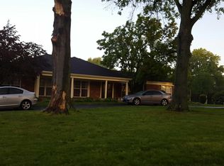 197 Seabrook Dr, Chesterfield, MO 63017