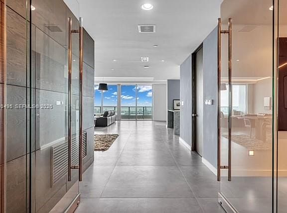 5th image of 900 Biscayne Blvd #Penthouse 6205