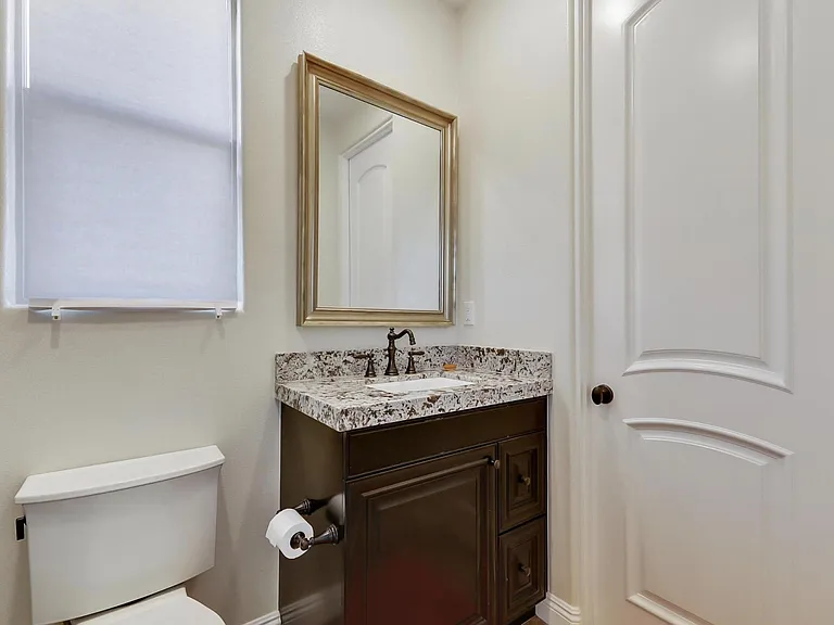 81600 Macbeth St — Photo 10