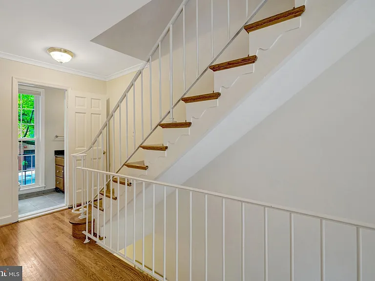 117 Princess St — Photo 23