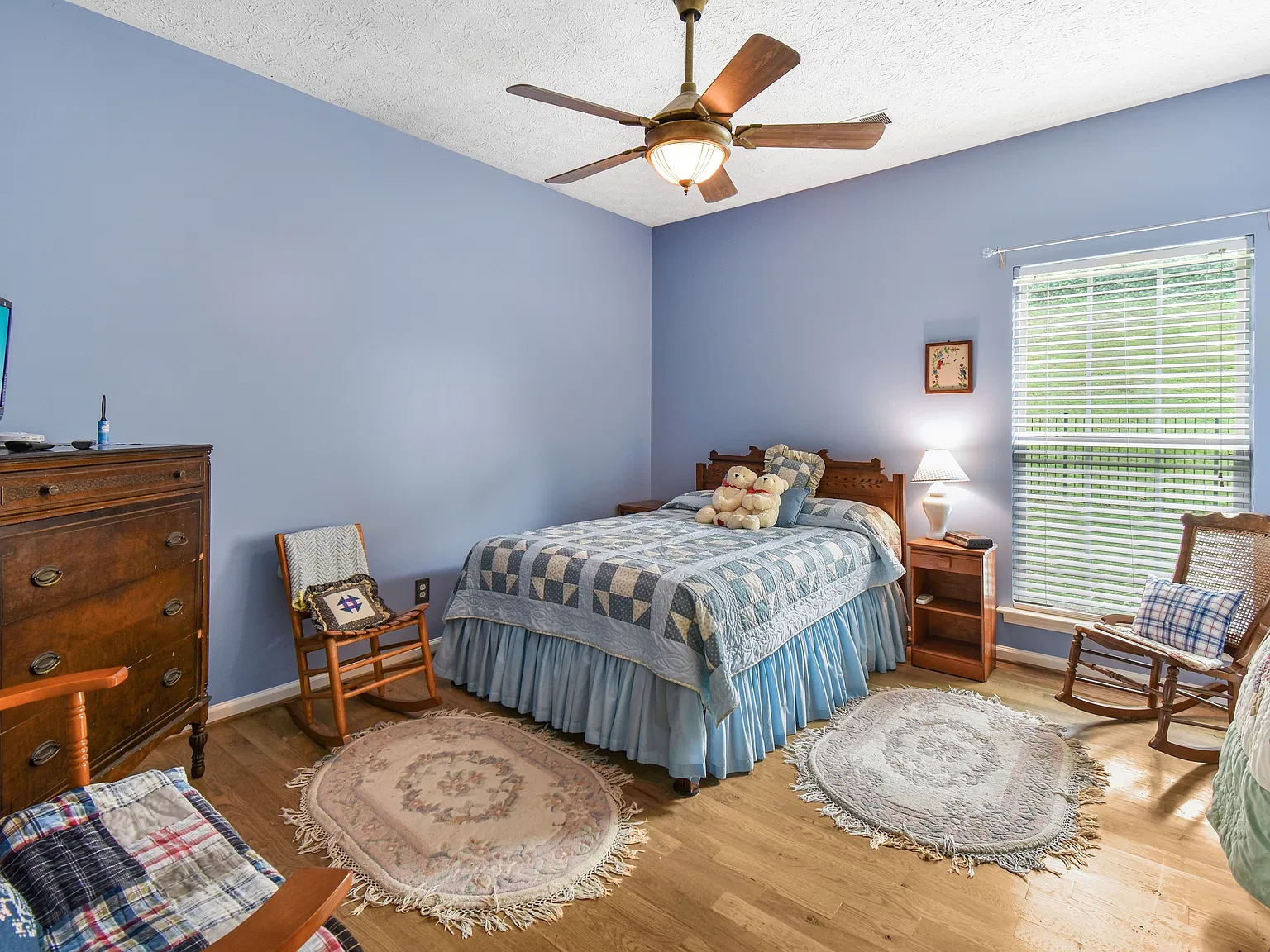 1009 Stafford Court - 1 — Photo 4