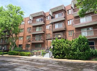 (Undisclosed Address), Buffalo Grove, IL 60089
