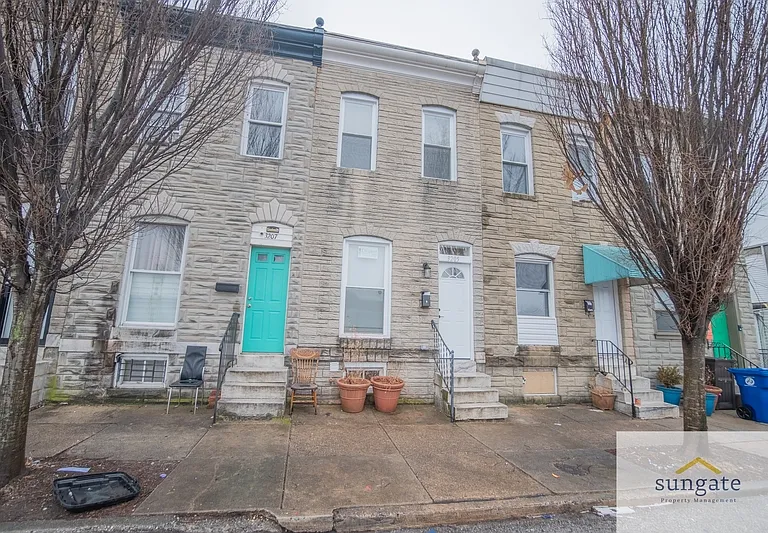 3205 Esther Pl — Photo 33