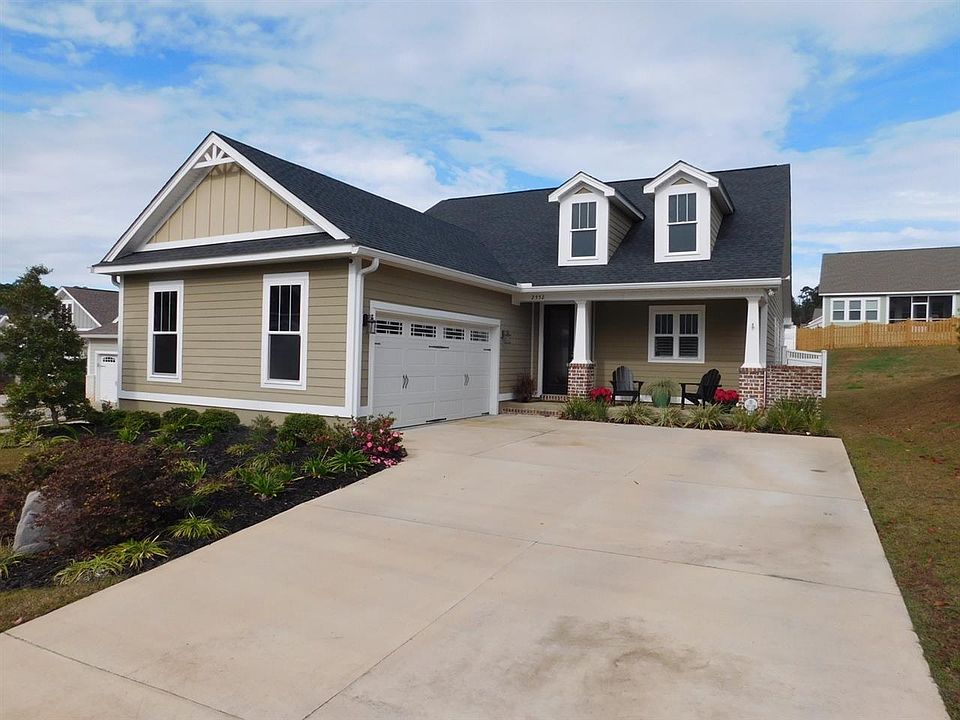 1st image of 2552 Lantana Ln