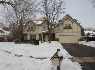 699 Cavalcade Cir, Naperville, IL