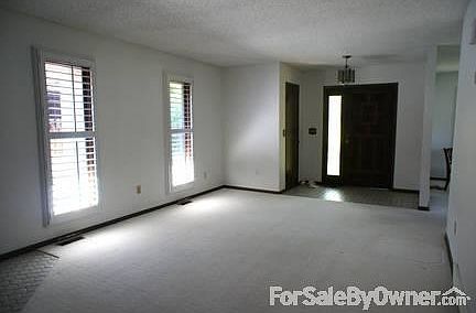 Living room & entry