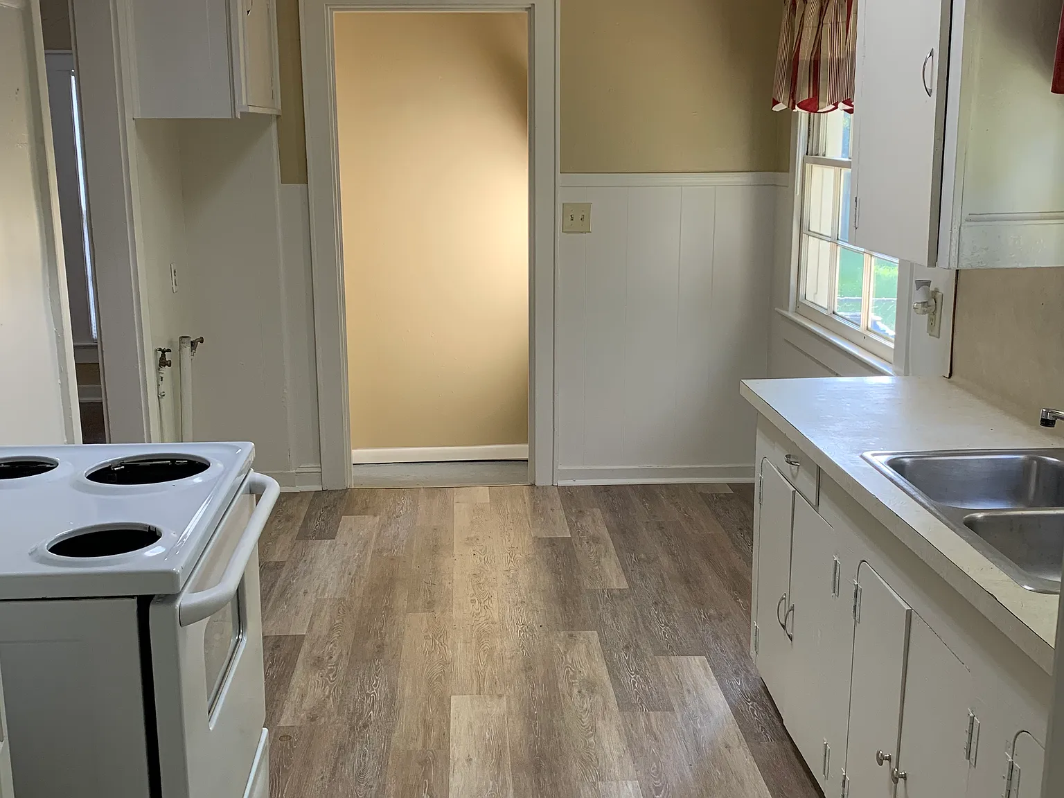 2 bed, 1103 sqft, $850 — Photo 3