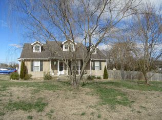 512 Fall Creek Dr, Murfreesboro, TN 37129