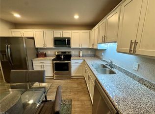 202 Beech St, Suffolk, VA 23434