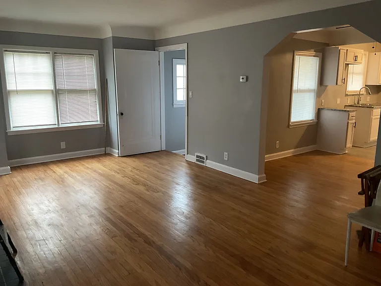 15347 Ferguson St — Photo 8