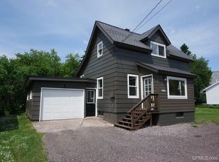 49877 Quincy St, Hancock, MI 49930