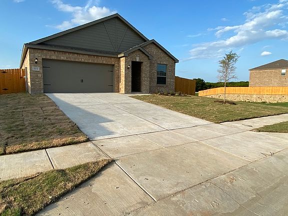 2nd image of 2212 Dahlia Way