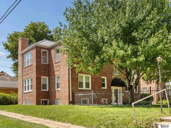 818 S 37th Ave APT 11, Omaha, NE 68105