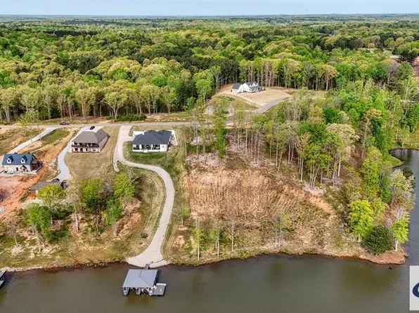 0 Shoreview Ln, Huntingdon, TN 38344