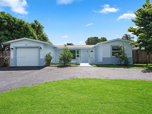 5th image of 2241 NW 93rd Way