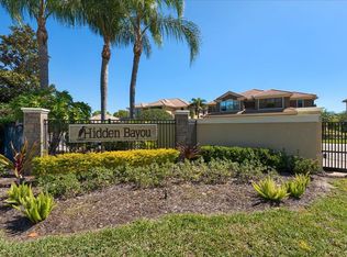 8204 Caponata Blvd, Seminole, FL 33777