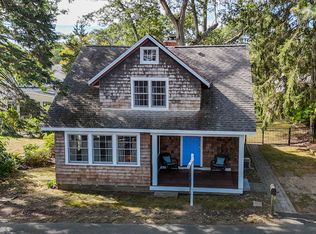 9 Hoskins St E, Niantic, CT 06357