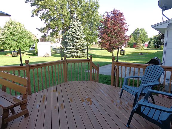 2nd image of 7203 Nickett Dr