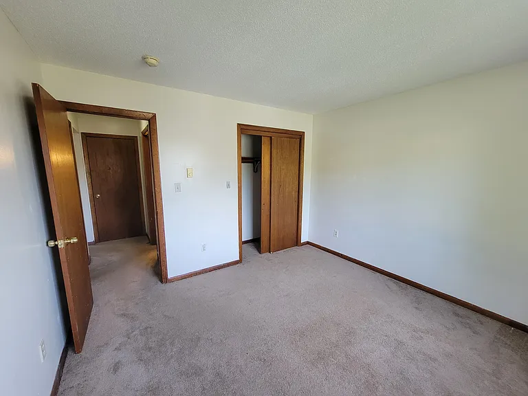 3185 E Main St #5 — Photo 10