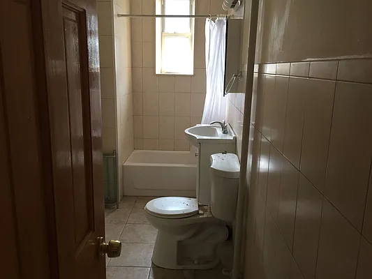 Rented by Aida Home Realty | media 10