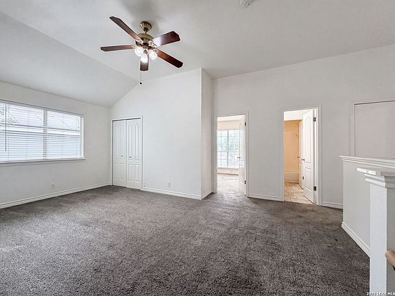 4th image of 8423 BERRY KNOLL DR