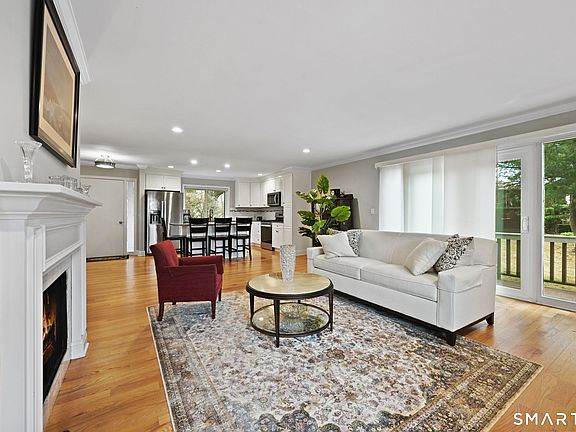2nd image of 446 Hammerstone Lane #B