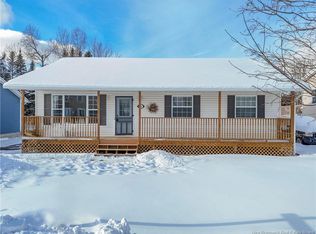 53 Rebecca Dr, Fredericton, NB E3B 9N4