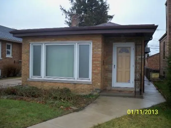 4345 W Marquette Rd, Chicago, IL 60629