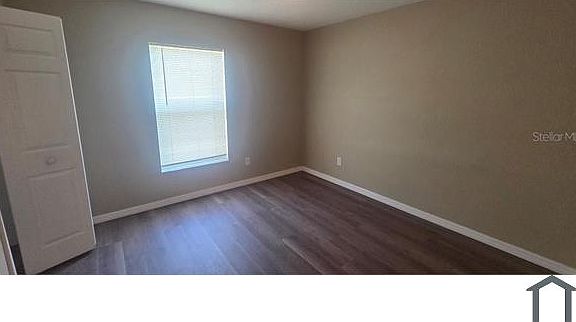 4th image of 10 Whittlesey Ln