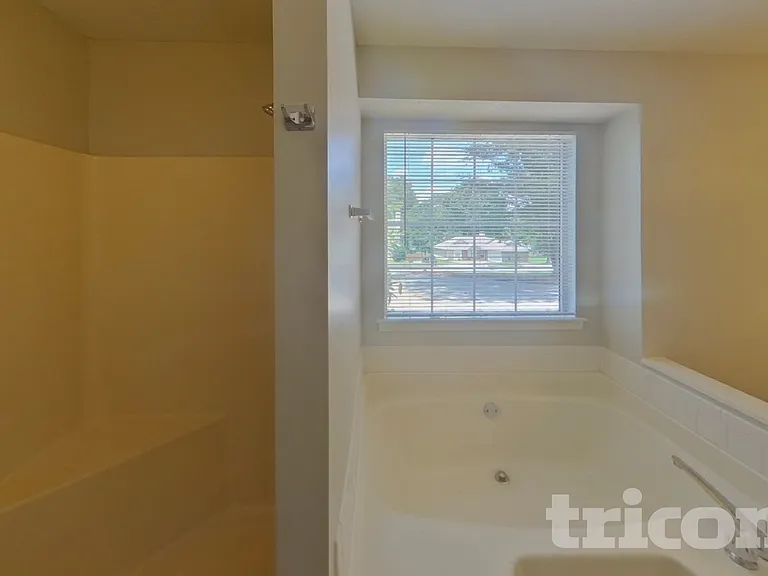 511 Horseshoe Cir — Photo 11