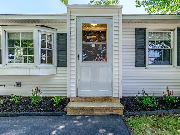 3rd image of 236 Longfellow Street