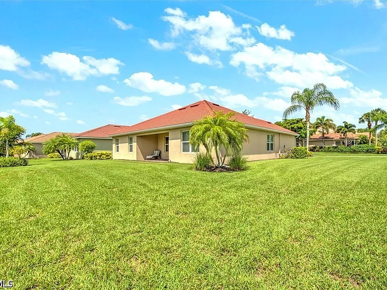3200 Birch Tree Ln — Photo 30