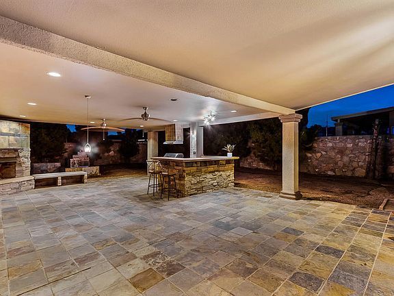 5th image of 329 Phil Hansen Dr