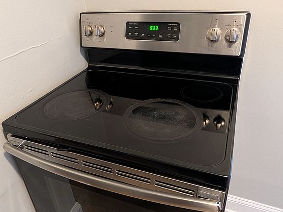 4th image of 2740 N Madison St APT 5