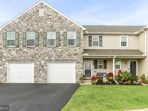 585 Brookwood Dr, Palmyra, PA 17078
