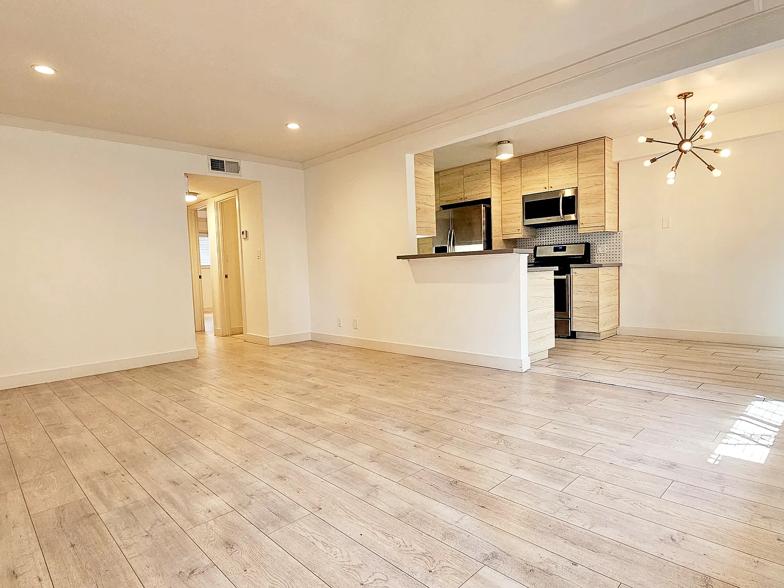 18359 Camino Bello — Photo 4