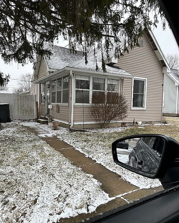 1st image of 157 S Miller Ave