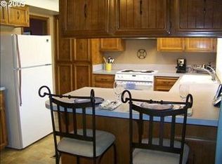 3703 Coffey Ln, Newberg, OR 97132