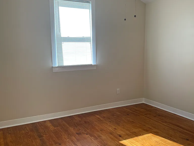 1110 Watwood Ave — Photo 6