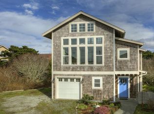 1263 Beach Loop Dr SW, Bandon, OR 97411