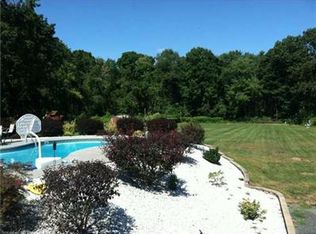 262 Elm St, Windsor Locks, CT 06096